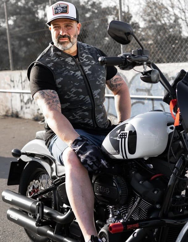 Raul Regueiro. The Road, His Harley, His Story.